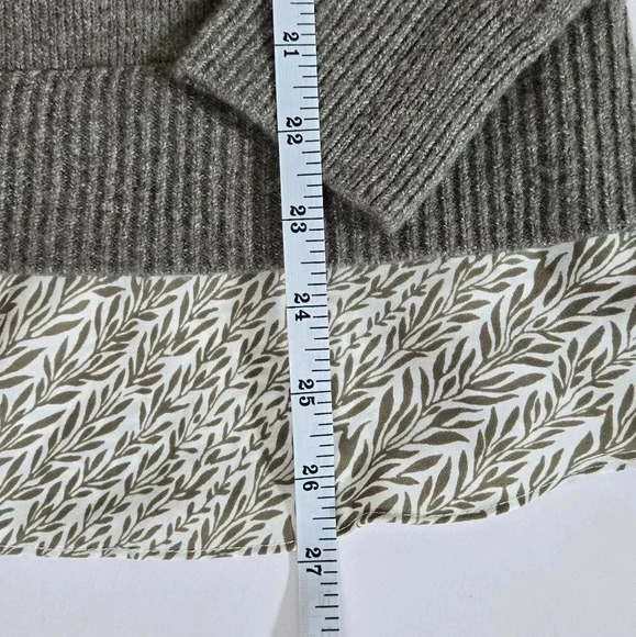 LOFT merino wool blend sage dusty green layered sweater Sz M - Picture 8 of 8